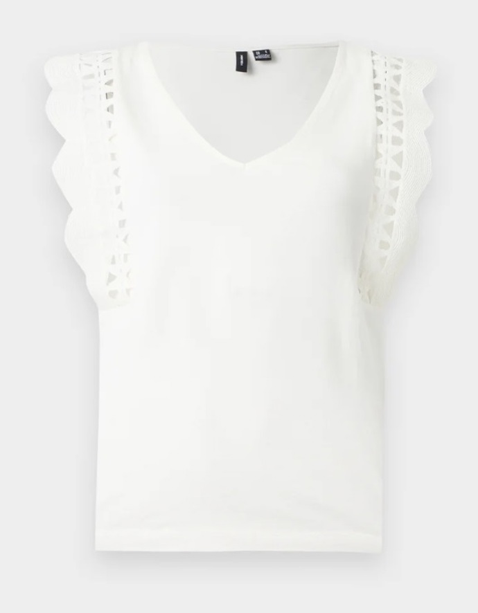 Krajkový top, Vero Moda, 530 Kč
Krajkový top, Vero Moda, 530 Kč