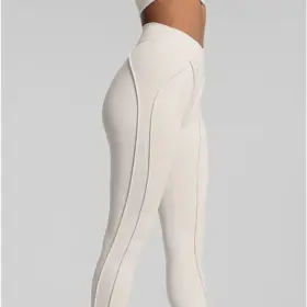 Gymclothes, 1049 Kč
