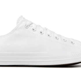Plátěnky Chuck Taylor All Star, 1890 Kč
