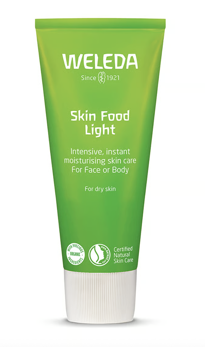 Pleťový krém Skin Food Light, Weleda, 279 Kč 
