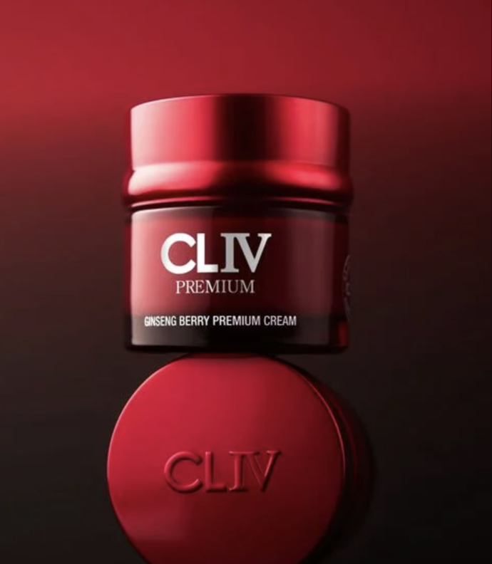 Výživný a zpevňující pleťový krém s plody ženšenu Cliv Premium, 475 Kč (50 ml), prodává Hebe
Výživný a zpevňující pleťový krém s plody ženšenu Cliv Premium, 475 Kč (50 ml), prodává Hebe