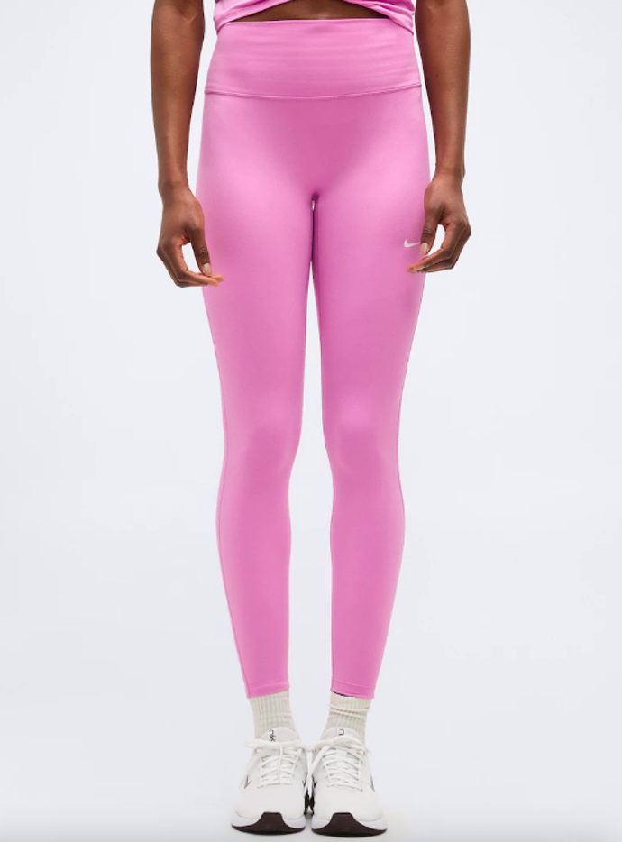 NIKE 871 Kč
