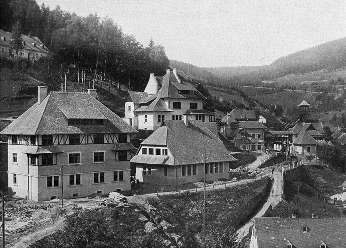 Důl Svornost patřil k nejstarším a zároveň klíčovým místům těžby uranu v oblasti. V jeho útrobách pracovali vězni bez ochranných pomůcek, vystaveni prachu i radiaci.
