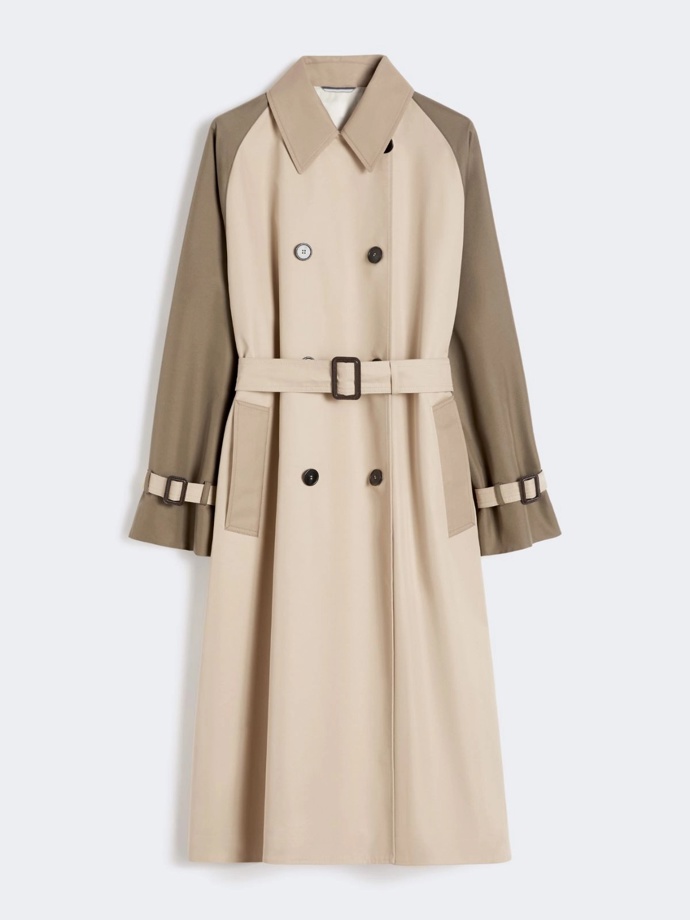 Weekend Max Mara, 16 000 Kč
