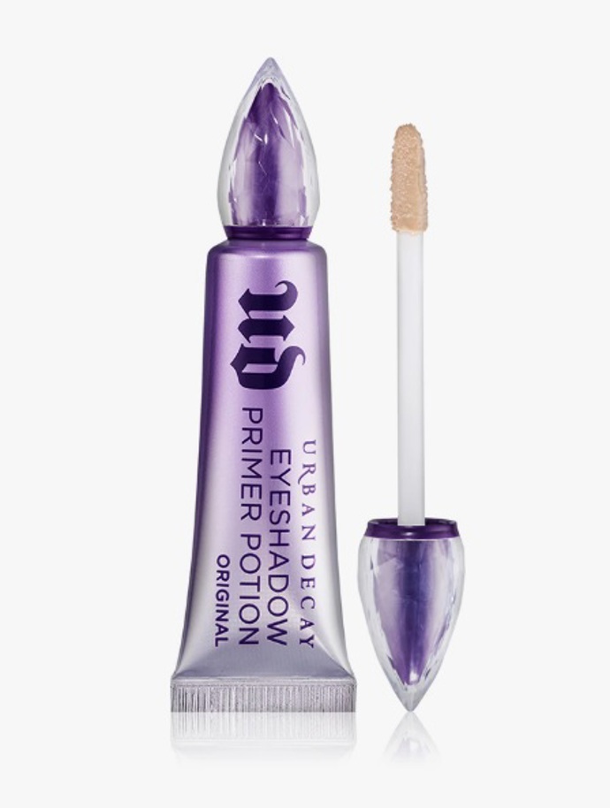 Podkladová báze pod oční stíny, Urban Decay, 462 Kč
Podkladová báze pod oční stíny, Urban Decay, 462 Kč