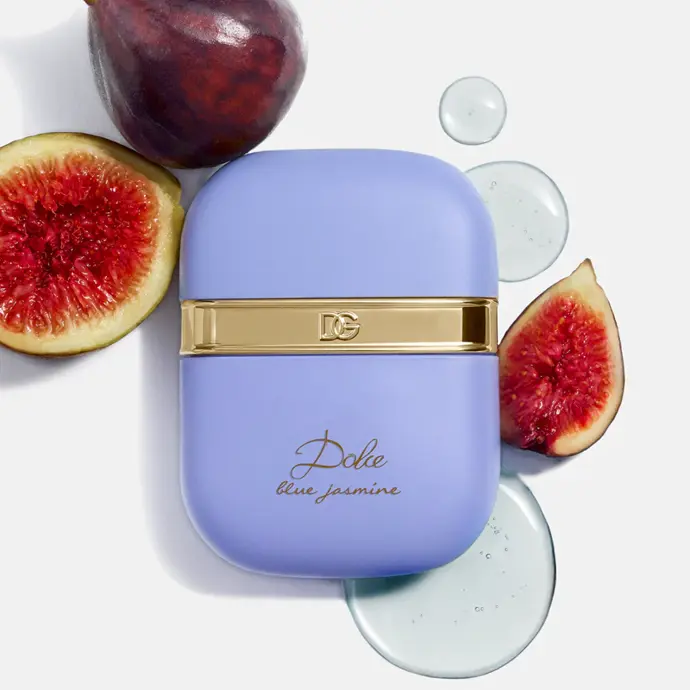 Parfemovaný gel Dolce Blue Jasmine, Dolce & Gabbana, 1 429 Kč (30 ml)
Parfemovaný gel Dolce Blue Jasmine, Dolce & Gabbana, 1 429 Kč (30 ml)