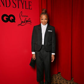 Na večeři pořádané britským časopisem GQ a módním návrhářem Christianem Louboutinem v roce 2025
