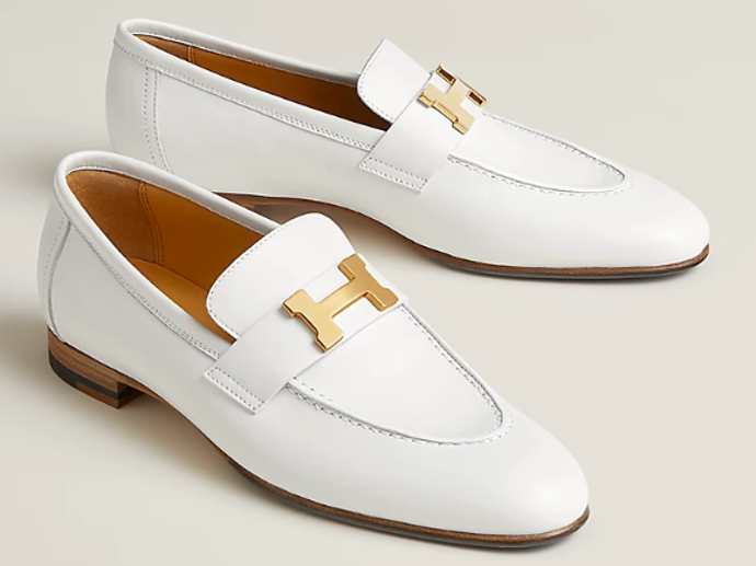 Hermès, 28 200 Kč
Hermès, 28 200 Kč