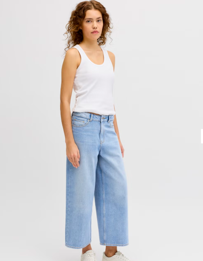 cropped jeans, JJXX, 999 Kč
cropped jeans, JJXX, 999 Kč