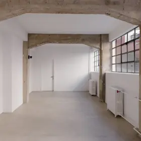 Mezonetový industriální byt Mezonetový industriální byt