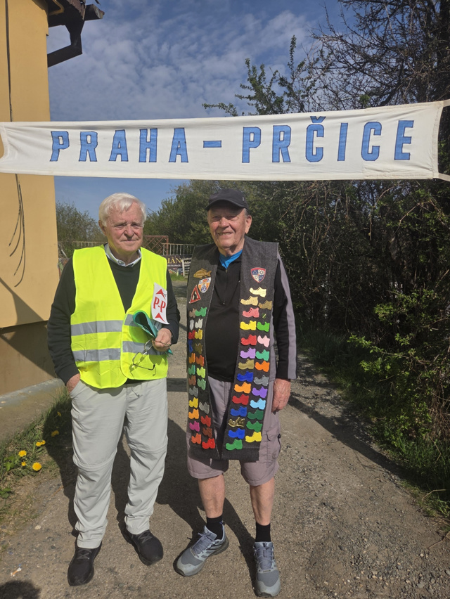 Blíží se legendární pochod Praha–Prčice. Jeho 84letý rekordman se nám svěřil: „Chodím, abych mohl chodit.“