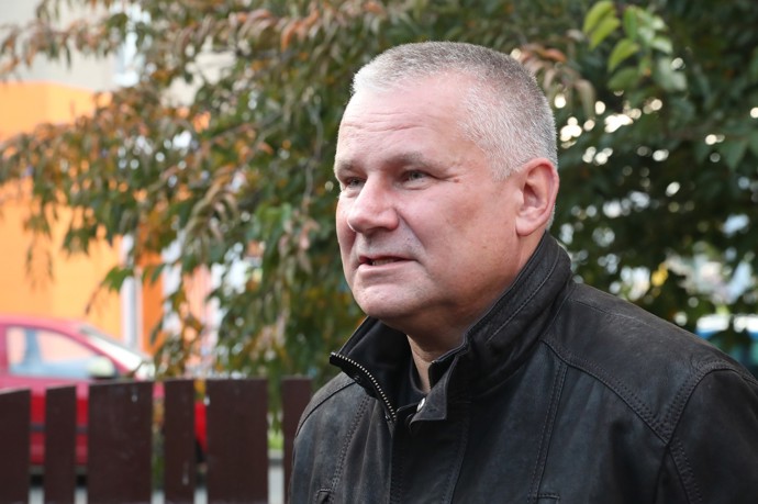 Příběh Jiřího Kajínka zná celé česko. Jeden z nejslavnějších odsouzených dokázal ale ze svého osudu vytřískat maximum.
Příběh Jiřího Kajínka zná celé česko. Jeden z nejslavnějších odsouzených dokázal ale ze svého osudu vytřískat maximum.
