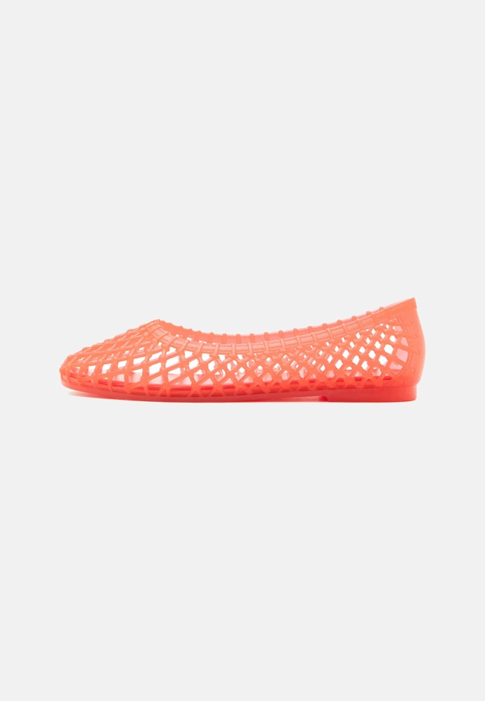Raid, 580 Kč, zalando.cz

