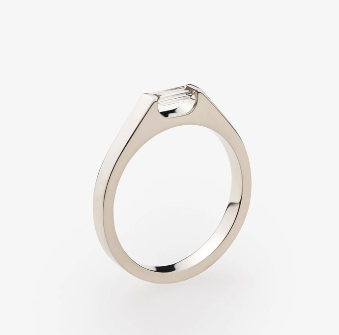 Prsten ze zlata s diamantem Nude Ring, Zdeněk Vacek, 45 000 Kč
