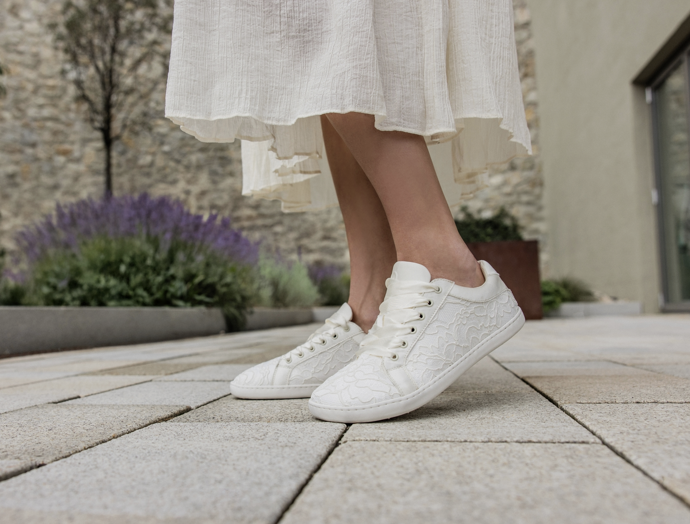 barefoot boty Lovin, 3700 Kč
barefoot boty Lovin, 3700 Kč