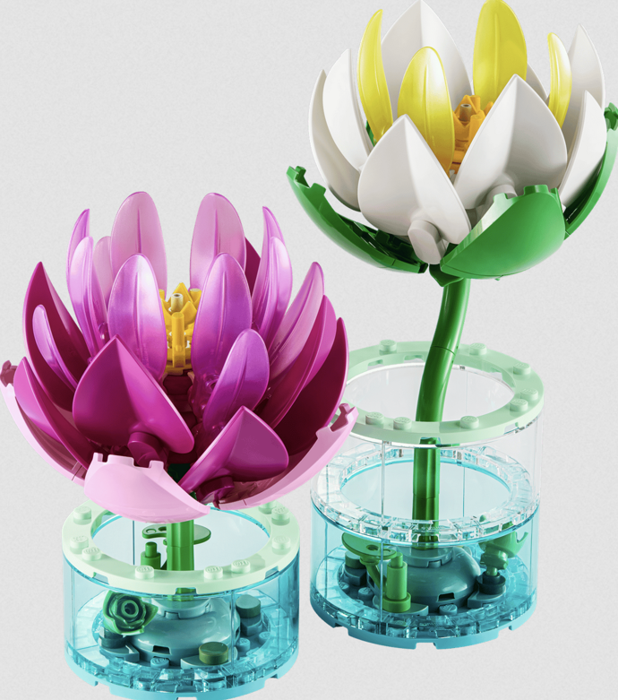 Vneste domů něžnou krásu jezerního kvítí se stavebnicí LEGO Botanicals Lekníny (11511), 959 Kč
