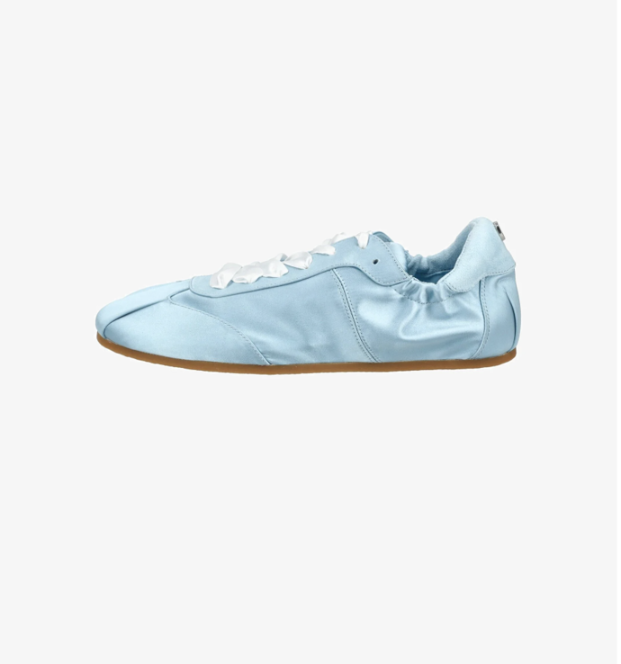 Steve Madden, 2355 Kč, prodává Zalando
Steve Madden, 2355 Kč, prodává Zalando