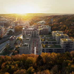 Na první pohled vás zaujme architektura. Není okázalá, ale má jasný rukopis a sebevědomý výraz.
Na první pohled vás zaujme architektura. Není okázalá, ale má jasný rukopis a sebevědomý výraz.