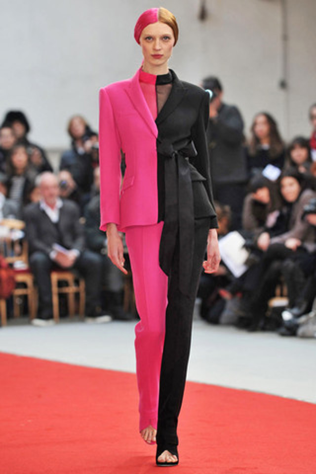 02_2010-Haute-Couture-Runway-Alexis-Mabille-1_runway 02_2010-Haute-Couture-Runway-Alexis-Mabille-1_runway
