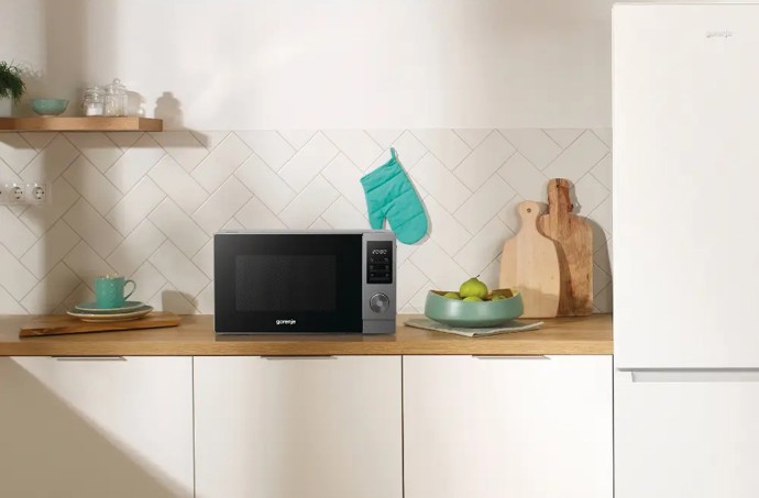 Gorenje MO20A3T4, 1 990 Kč
Gorenje MO20A3T4, 1 990 Kč
