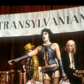 Rocky Horror Picture Show (1975)

V hlavních rolích Tim Curry, Susan Sarandon a Richard O’Brien

 
