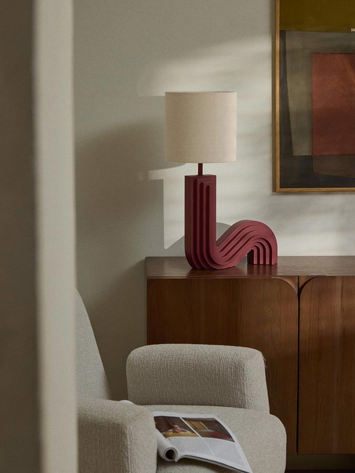 Designová stolní lampa Luomo, 4 899 Kč, Westwing Collection
