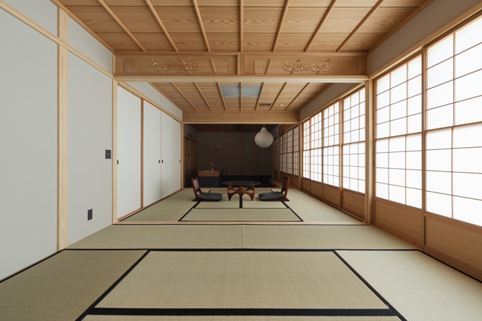 Majitele přitahovala ho japonská scenérie a dokonalý klid, který mu v běžném životě chybí. 
