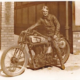 Beatrice Shilling
Beatrice Shilling