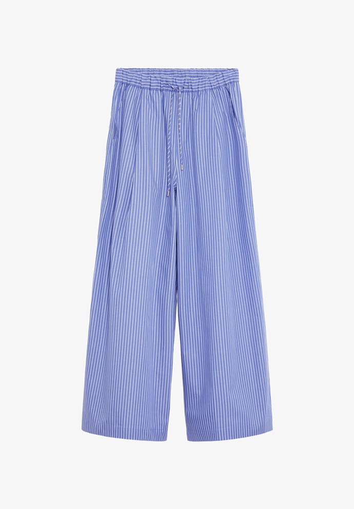 Kalhoty light blue, Oysho, 1599 Kč
