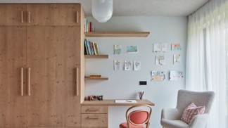 Navštivte s námi horskou chatu ve Špindlerově Mlýně: Kombinace přírodního dřeva a moderního designu
