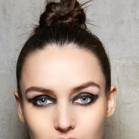 Smokey eyes
Smokey eyes