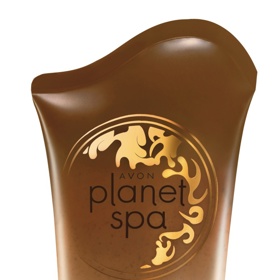 Vyživujující tělový peeling s bambuckým máslem a hnědým cukrem

Objem: 200 ml

Bežná cena: 229,00 Kč
