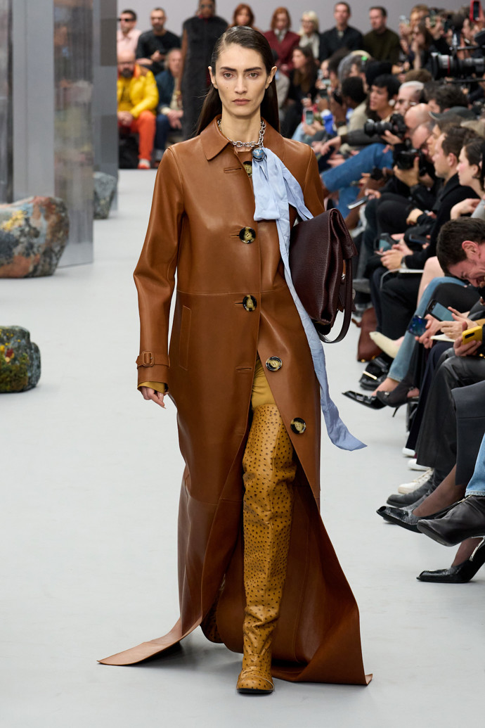 Acne Studios podzim/zima 2025-2026
Acne Studios podzim/zima 2025-2026