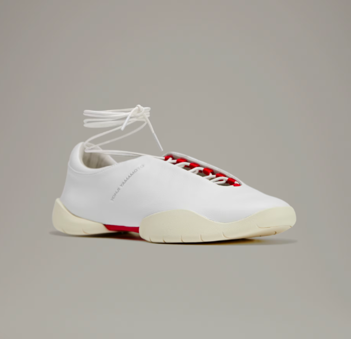 Adidas, 6299 Kč
Adidas, 6299 Kč