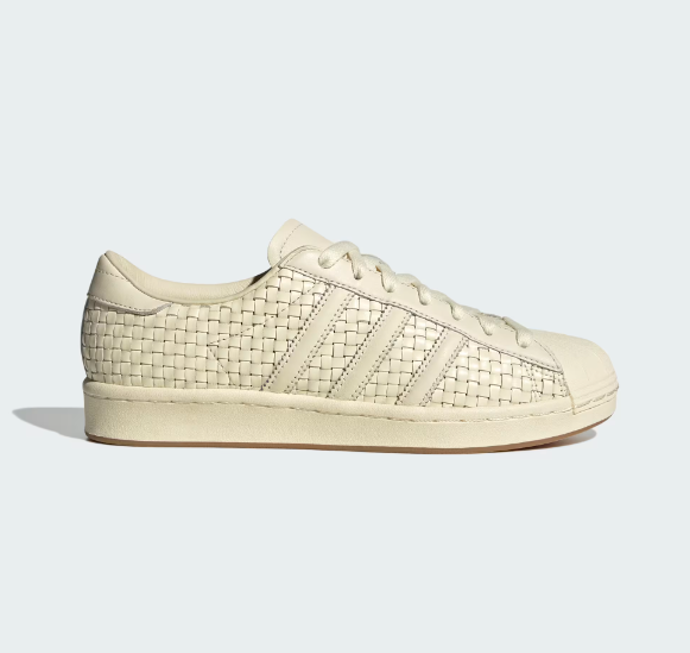 Adidas Vintage Superstar, 4999 Kč
Adidas Vintage Superstar, 4999 Kč