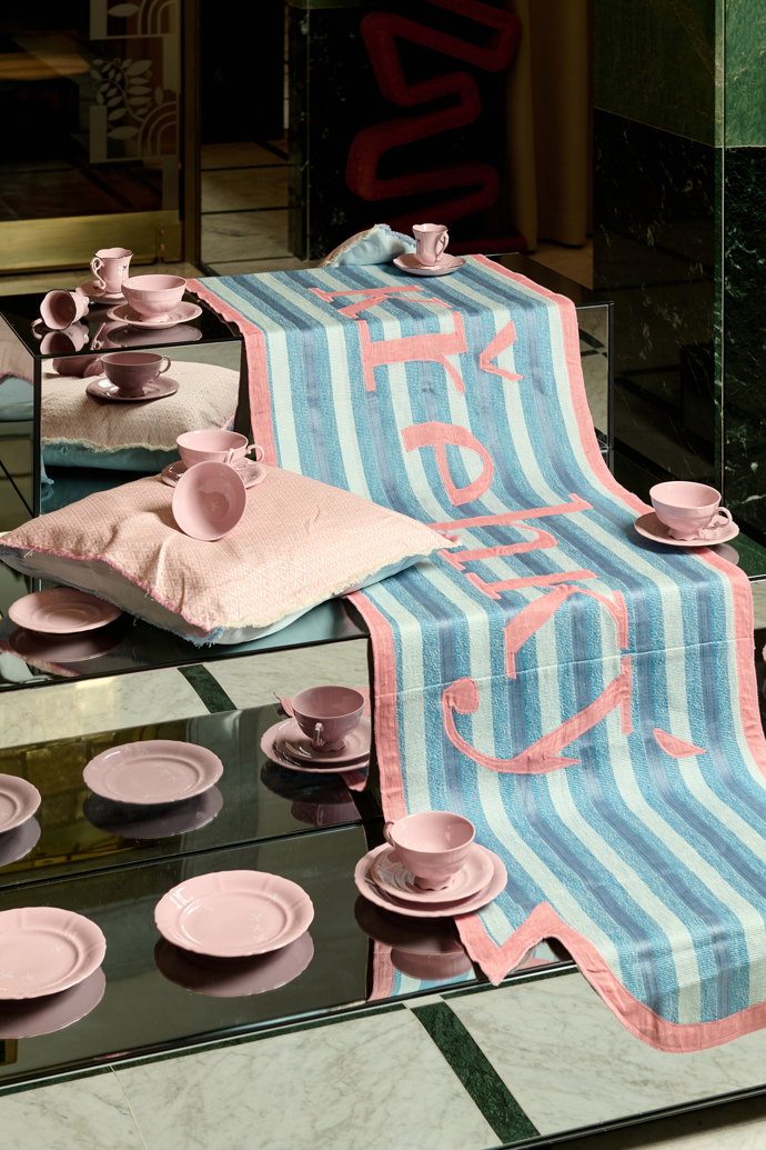 Výstava růžového porcelánu v Praze
Výstava růžového porcelánu v Praze