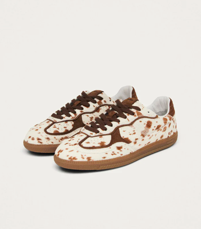 Alohas, 230 eur
Alohas, 230 eur