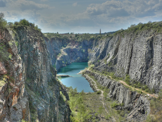 Legendy o Americe si vymýšleli zpočátku trampové, kteří místo navštěvují již od 60. let minulého století
Legendy o Americe si vymýšleli zpočátku trampové, kteří místo navštěvují již od 60. let minulého století