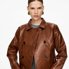 Arket, 499 eur

