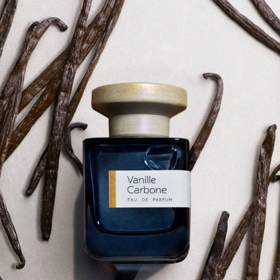 Atelier Materi – Vanille Carbone s vanilkou, černým a růžovým pepřem, kůží a kadidlem, 5750 Kč
