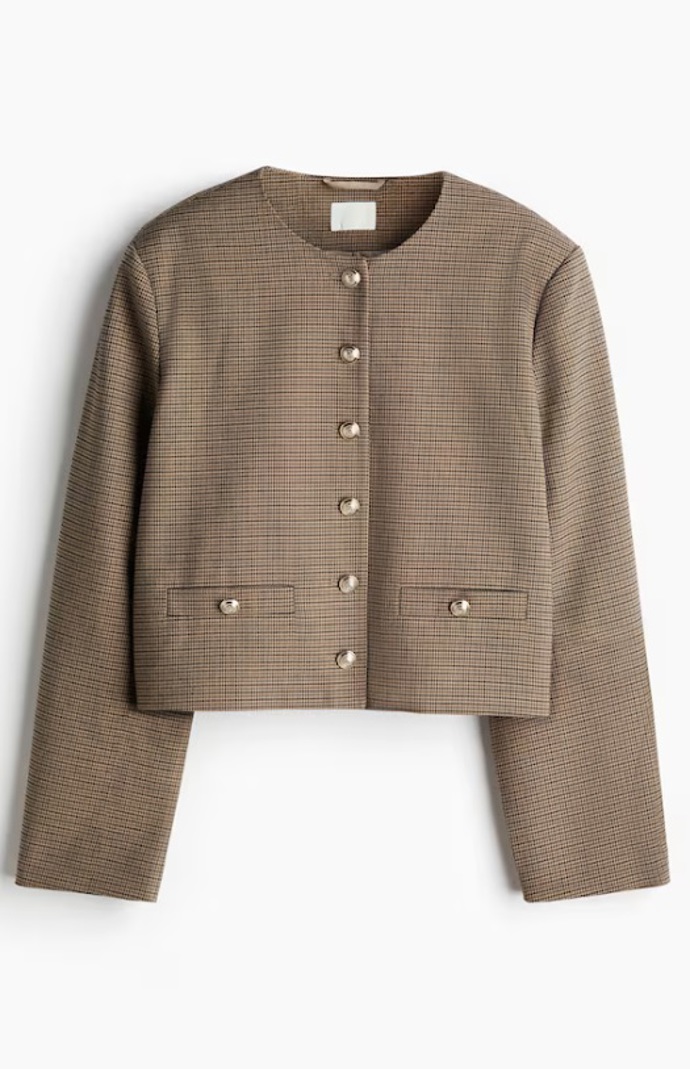 Krátké sako s drobným vzorem, H&M, 959 Kč
