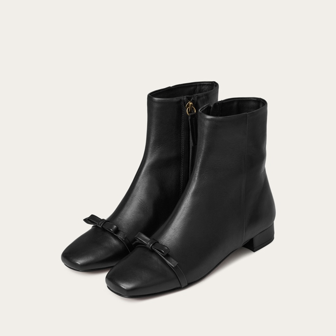 Balagan, 205 eur
Balagan, 205 eur