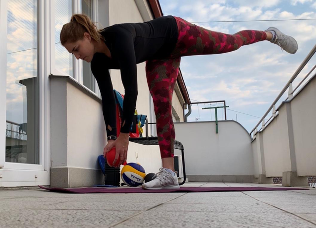 Sportovci v karanténě: Kliky v obýváku nebo běhání v přírodě