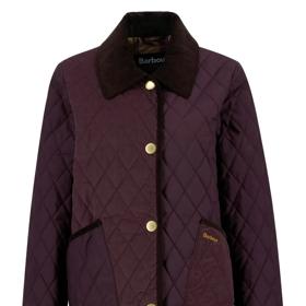 Barbour, 6190 Kč, Gentleman Store
Barbour, 6190 Kč, Gentleman Store