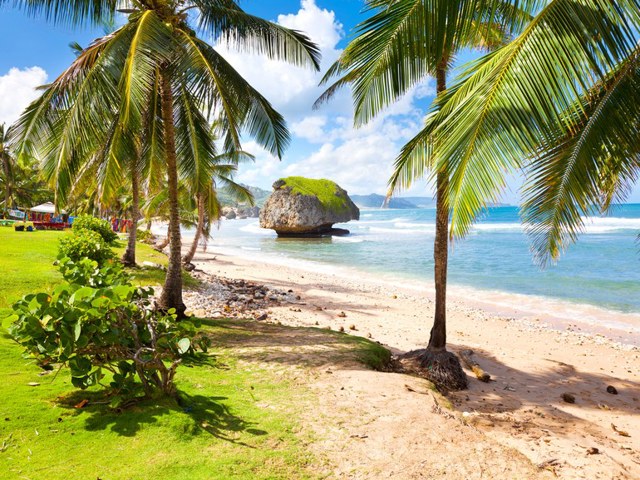 Barbados, Filipíny a Havaj. Toto je 5 nejkrásnějších pláží světa