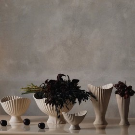 Designová mísa Fountain Off White Middle, Ferm Living, 2 989 Kč
Designová mísa Fountain Off White Middle, Ferm Living, 2 989 Kč