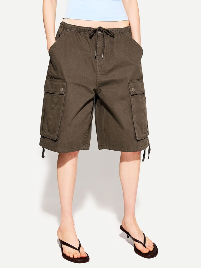 Kraťasy, Bershka, 649 Kč
Kraťasy, Bershka, 649 Kč