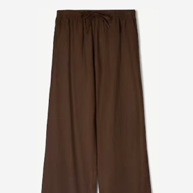 Bershka Zvonové kalhoty 660 Kč
Bershka Zvonové kalhoty 660 Kč