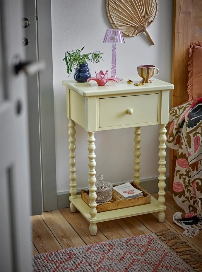 Noční stolek Salino, Bloomingville, 4 886 Kč
