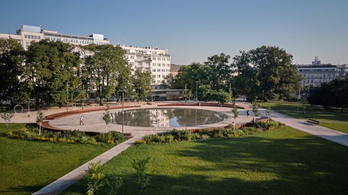 Park na Moravském náměstí v Brně, autoři CONSEQUENCE FORMA architects
